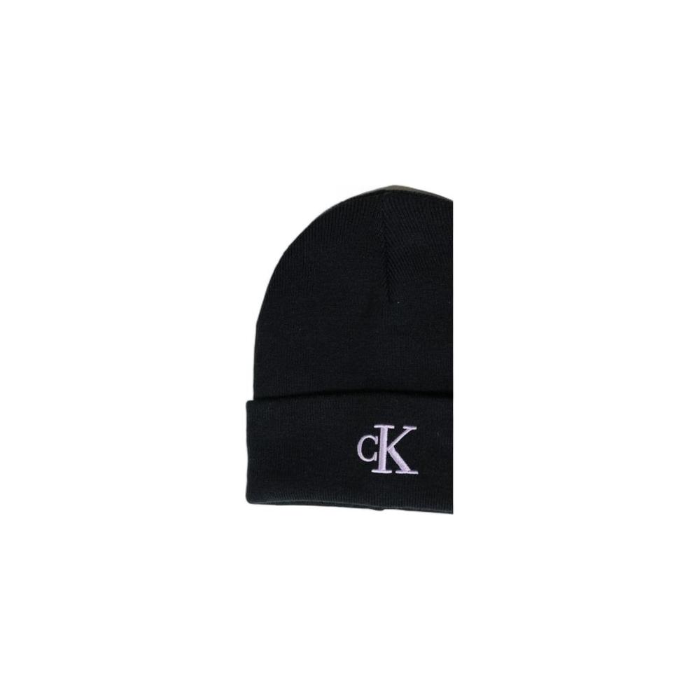 Calvin Klein Jeans black beanie with embroidered logo, made from recycled polyester, providing warmth and sustainable style.