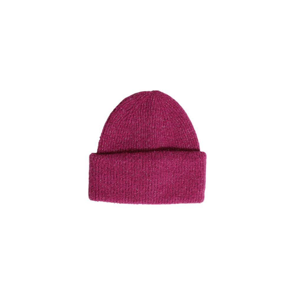 Pieces pink recycled polyester hat with a touch of sparkle, perfect for winter fashion, eco-friendly and stylish beanie.