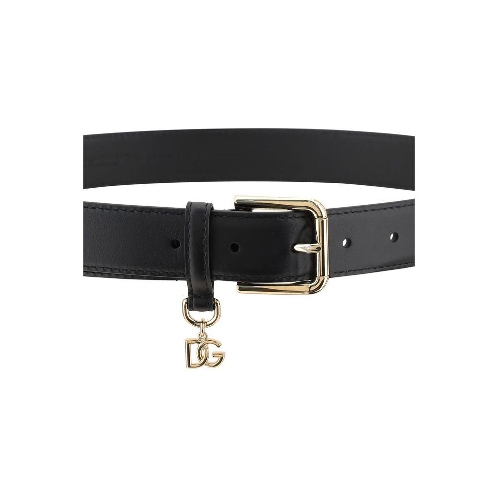 Dolce & Gabbana pendant belt with DG logo, featuring a rectangular buckle and smooth leather design.