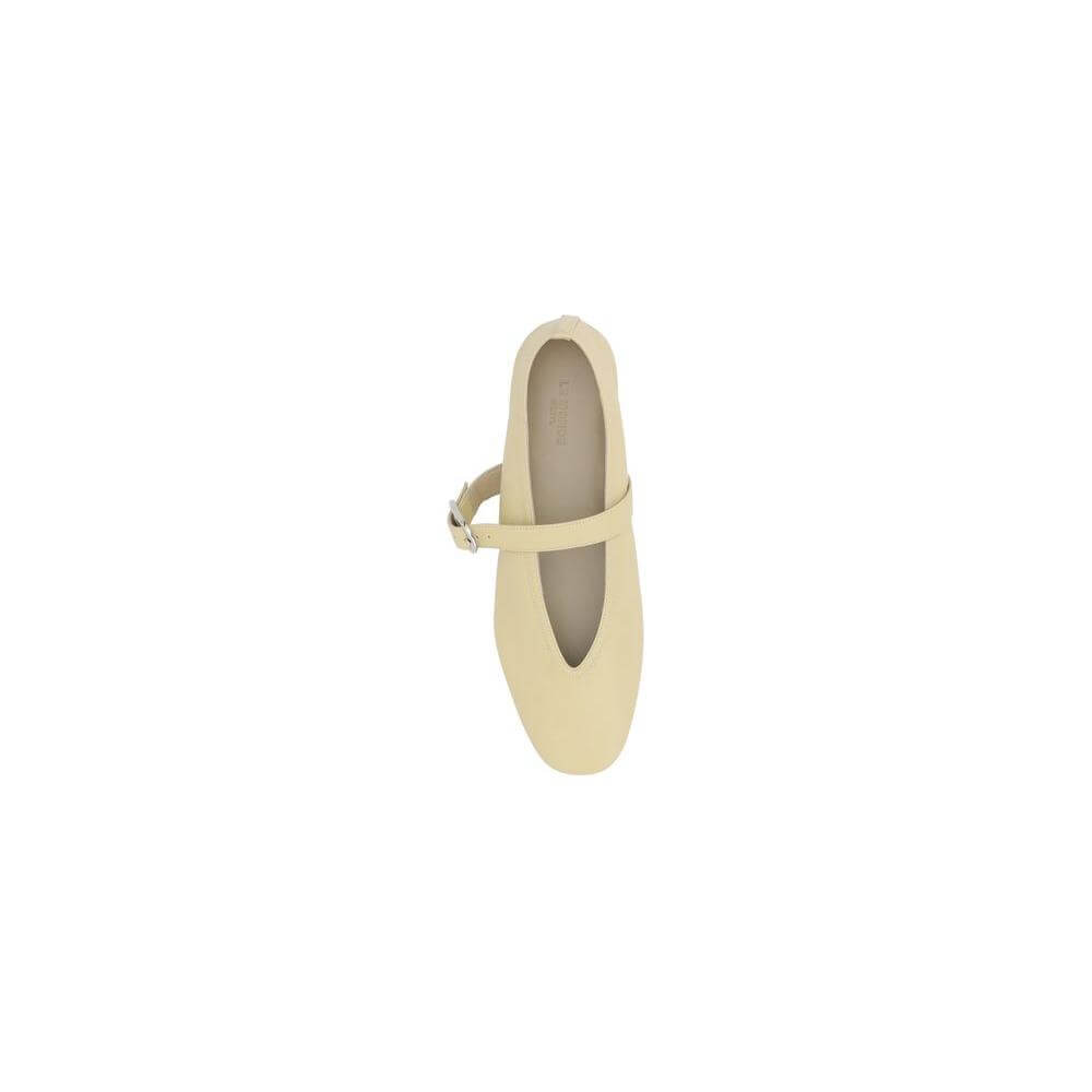 Top view of LE MONDE BERYL Stella leather ballerina flat with strap in beige, showcasing elegant design and adjustable comfort.