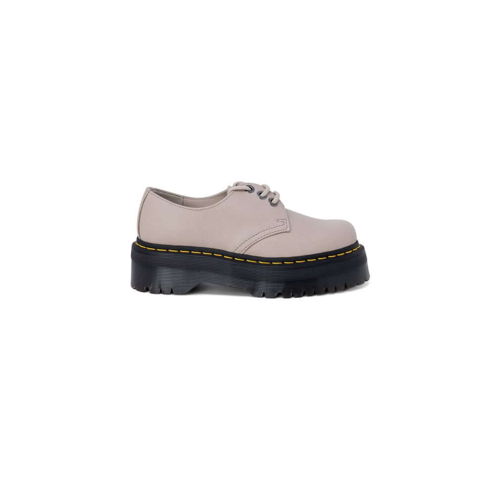 Cream leather lace-up sneaker with black platform sole, women's Dr. Martens Autumn/Winter collection