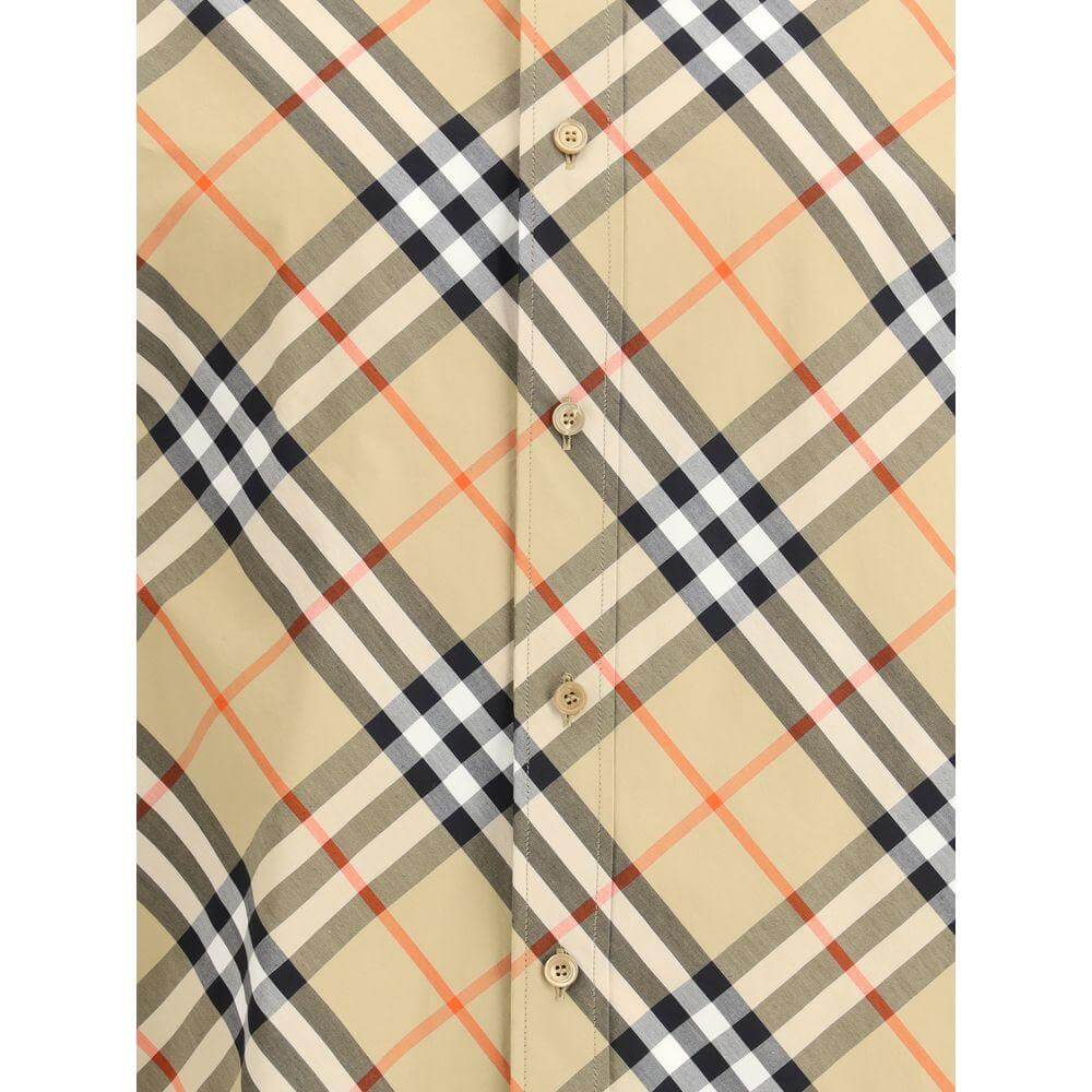 Burberry Archive Check Shirt with classic collar and button closure, featuring iconic plaid pattern for elegance and tradition.