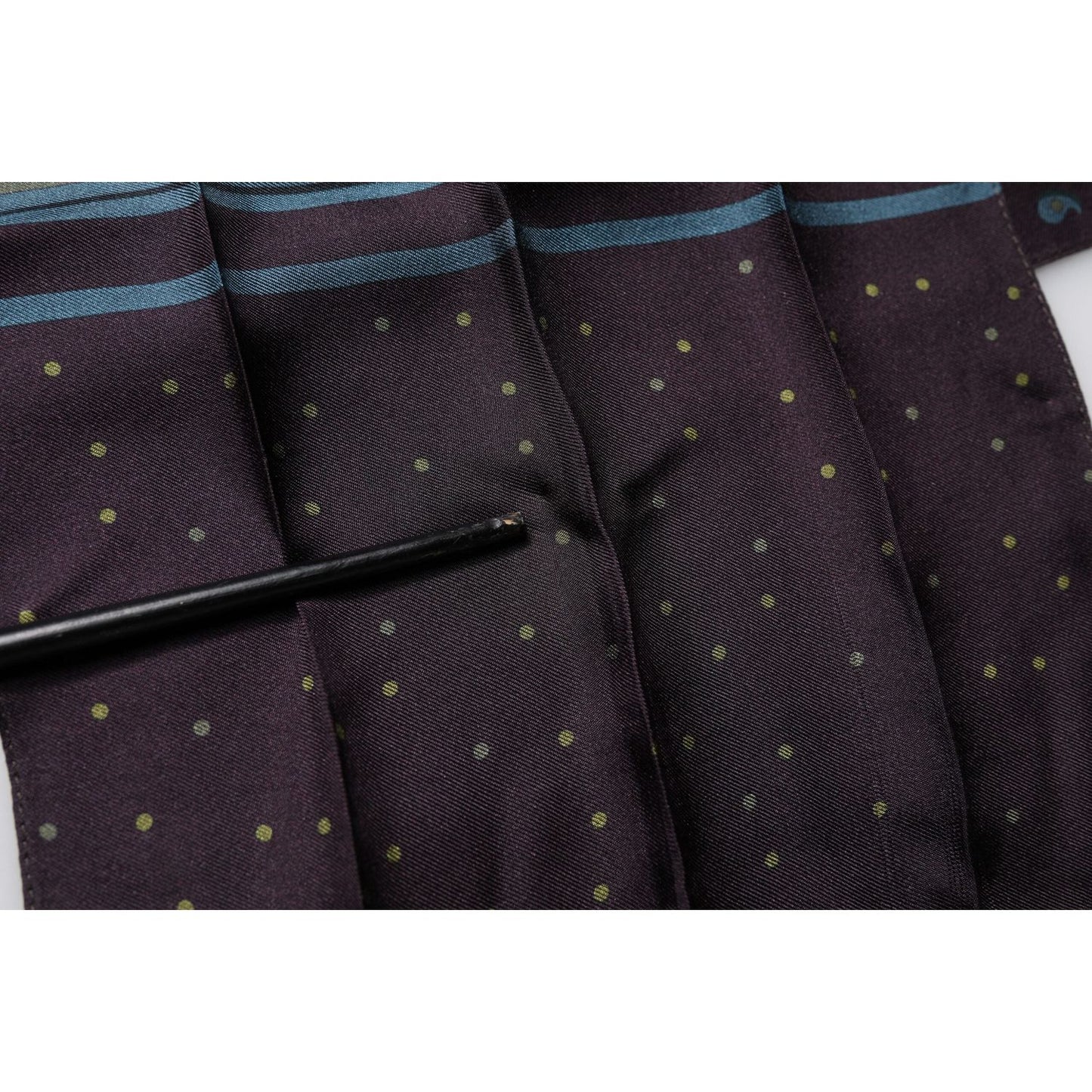 Dolce & Gabbana Purple Fantasy Silk Neck Wrap Shawl Scarf MS7271