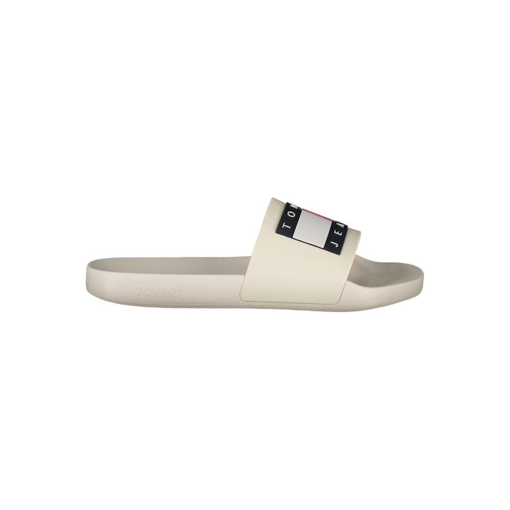 Tommy Hilfiger beige polyethylene men's sandal with logo, ideal for casual wear and luxury style.