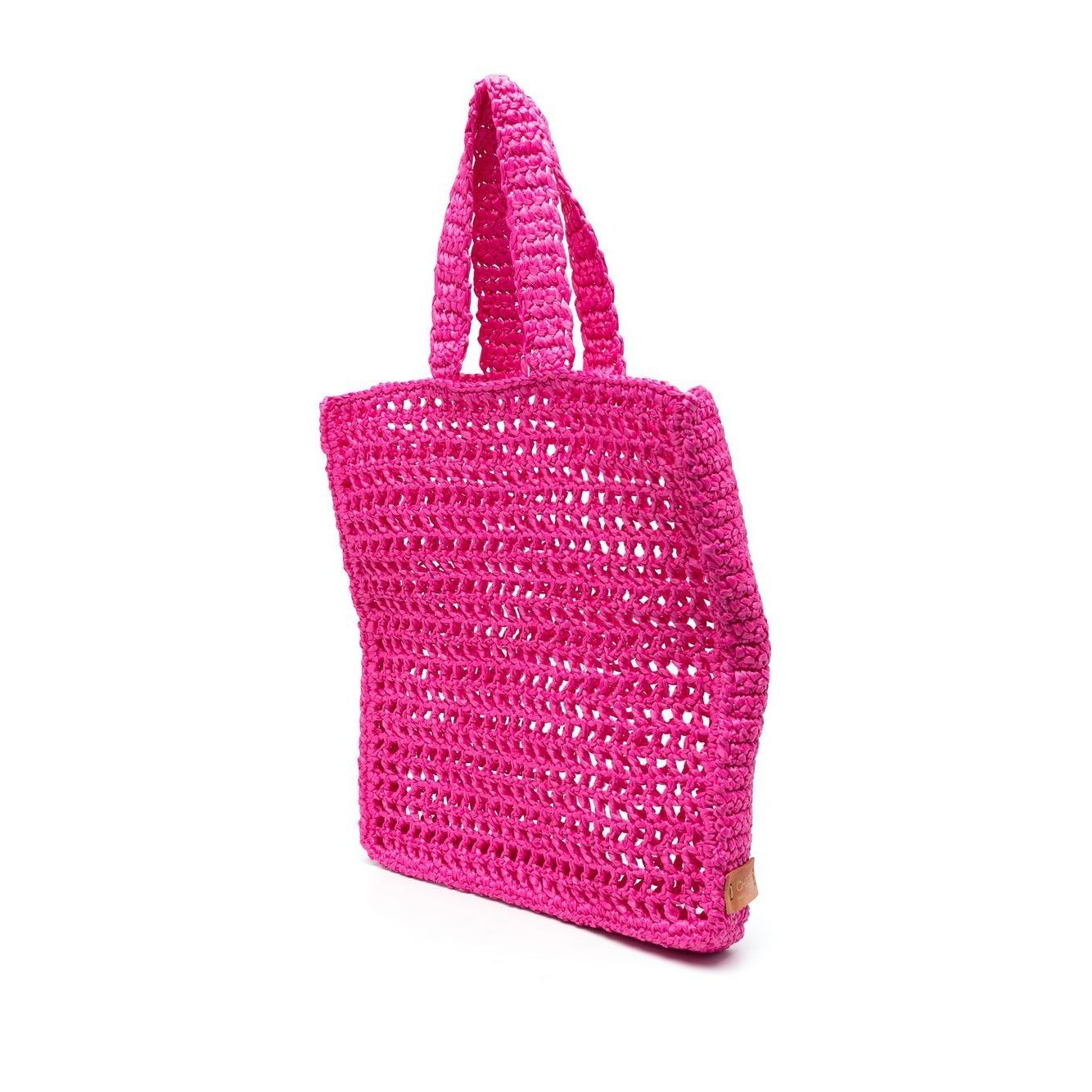 Front view with bag zipped and handles upright.