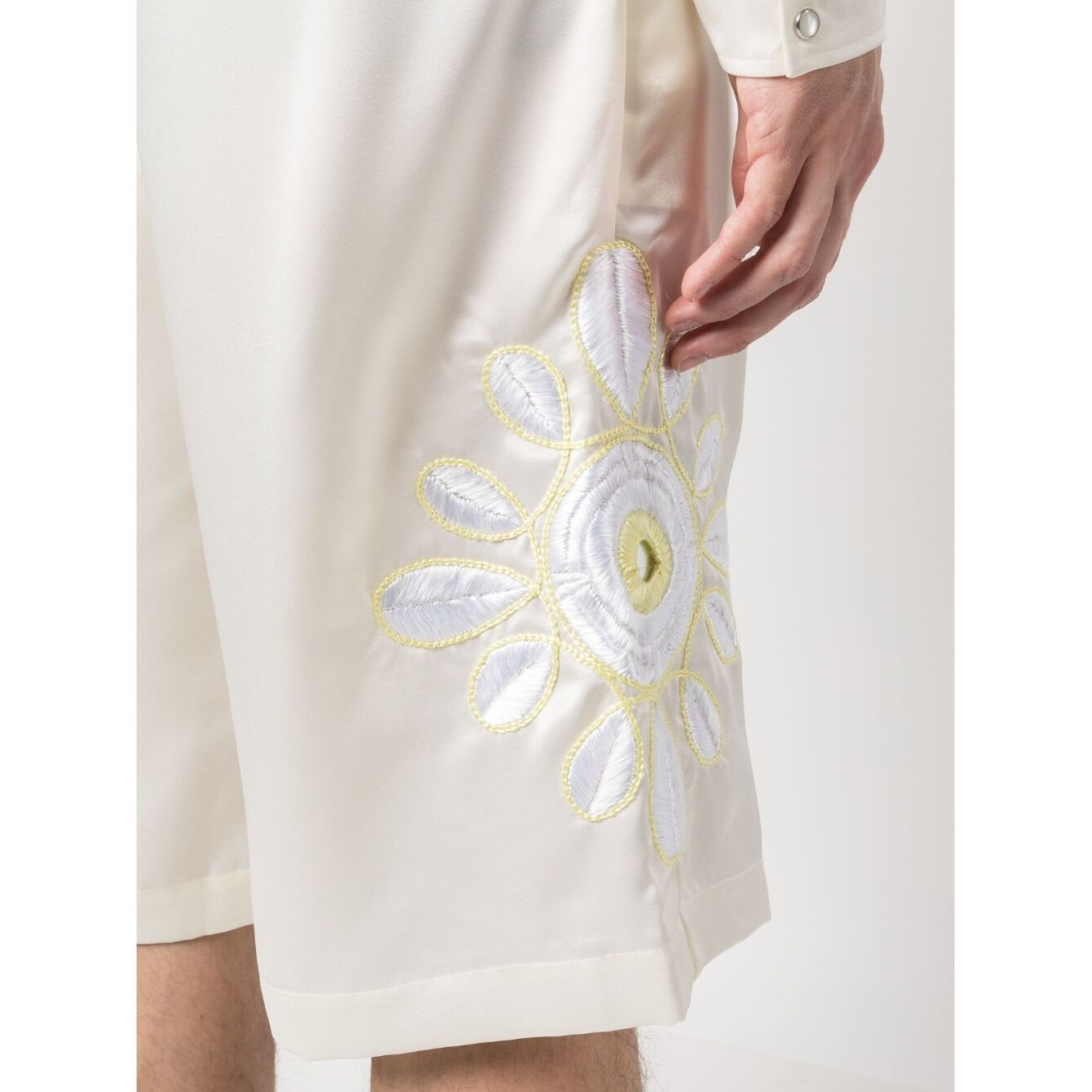 BLUEMARBLE Shorts White Short trousers