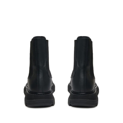 Alexander McQueen Wander leather Chelsea boots Boots