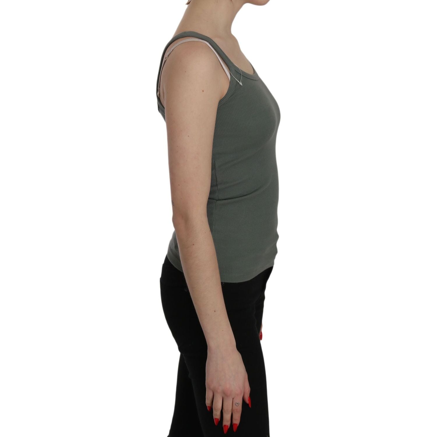 别致的绿色细肩带休闲背心