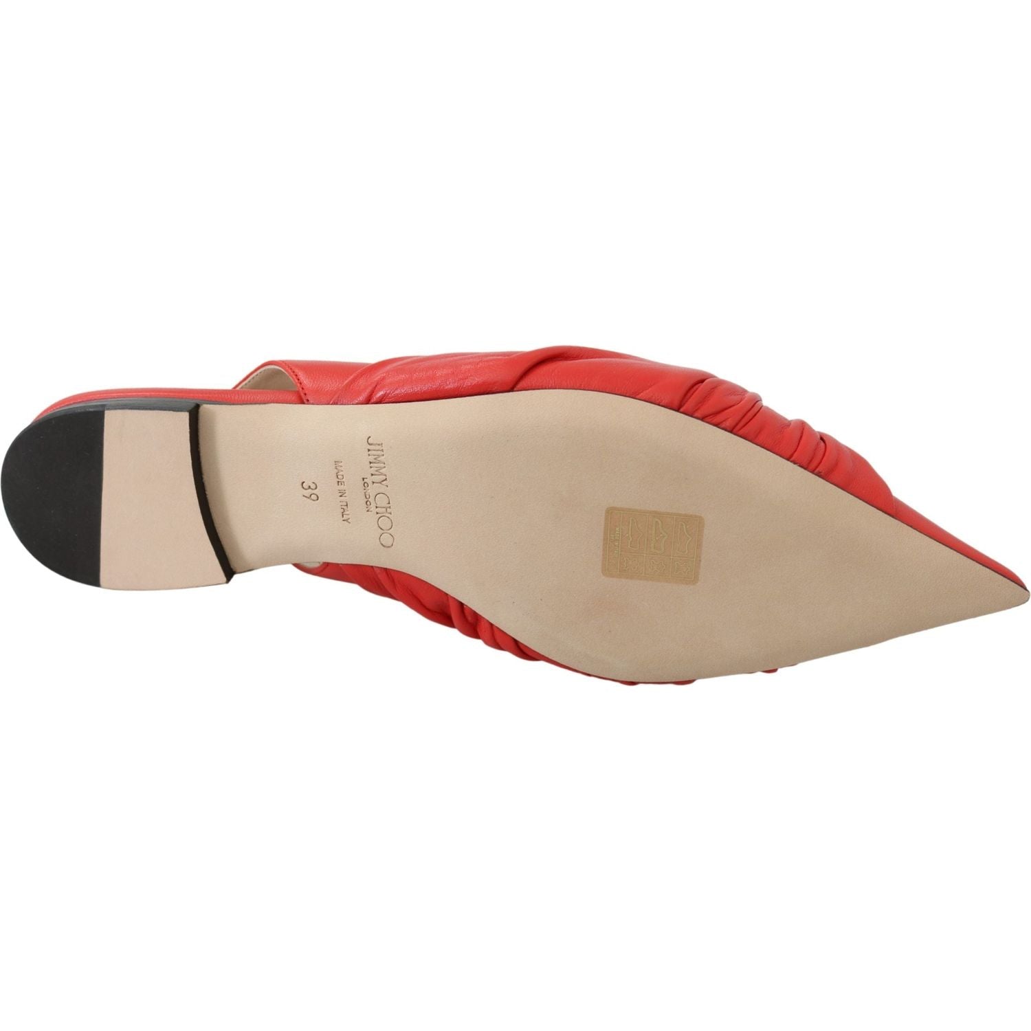 别致的红色尖头皮革平底鞋