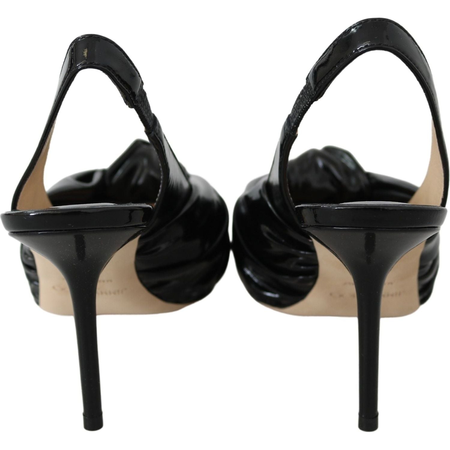 优雅黑色皮革尖头高跟鞋