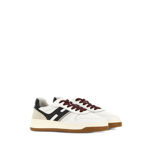 Hogan Pre Sneakers Hogan H630 with white panels, lace-up fastening, suede detail, rubber sole, perforated toe box, and leather design.