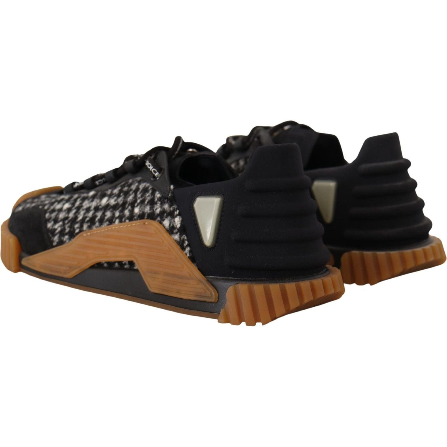 优雅纹理 NS1 运动鞋魅力