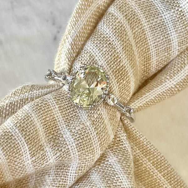 24KAE JEWELS JEWELRY Mod. 12406S/58 elegant ring displayed on textured fabric background