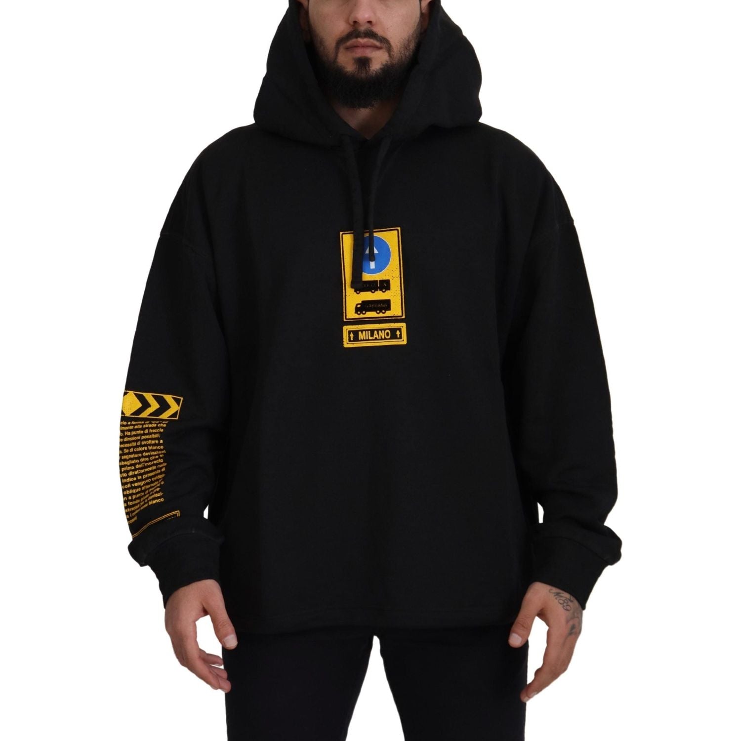 优雅黑色棉质连帽毛衣