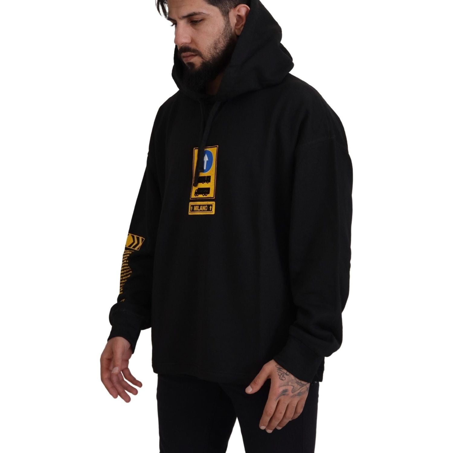 优雅黑色棉质连帽毛衣