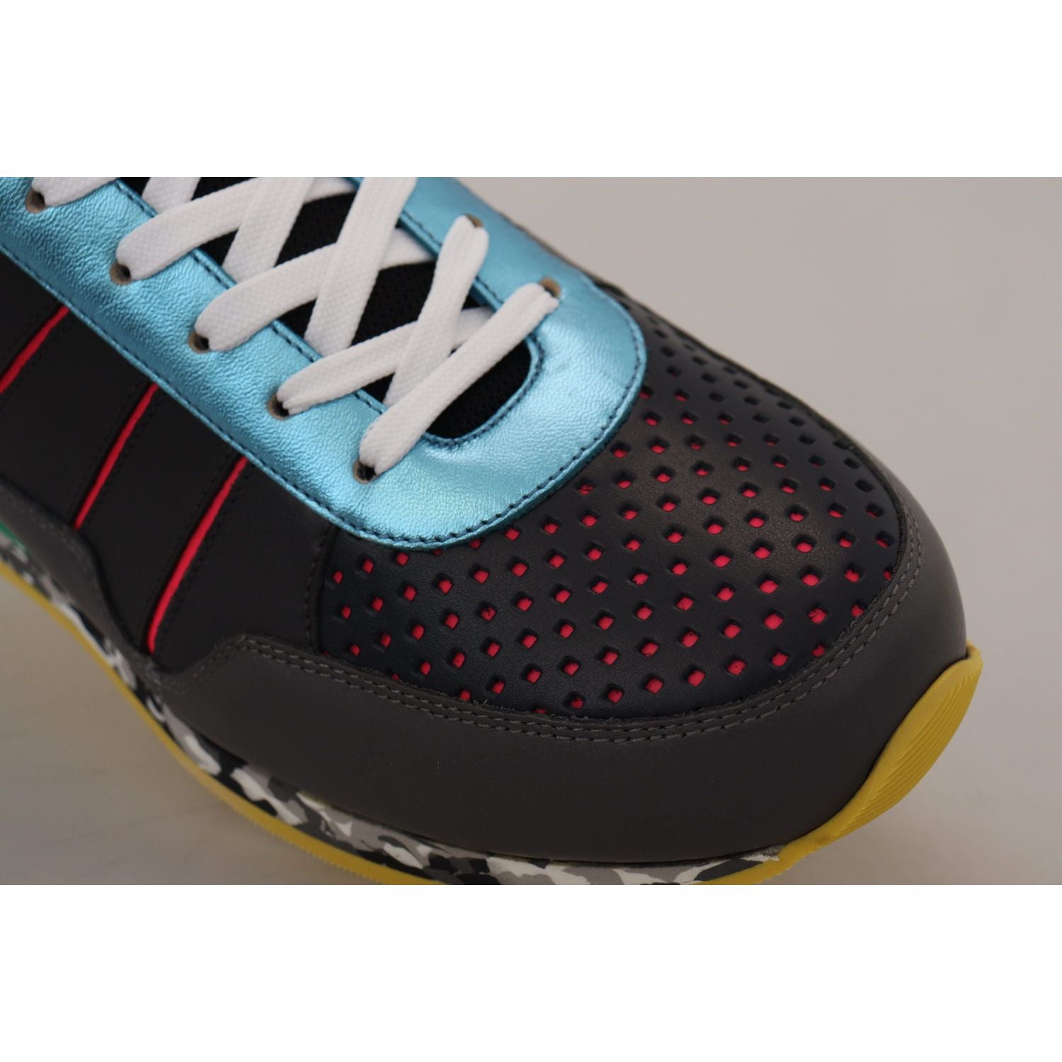 多色皮革混合低帮运动鞋