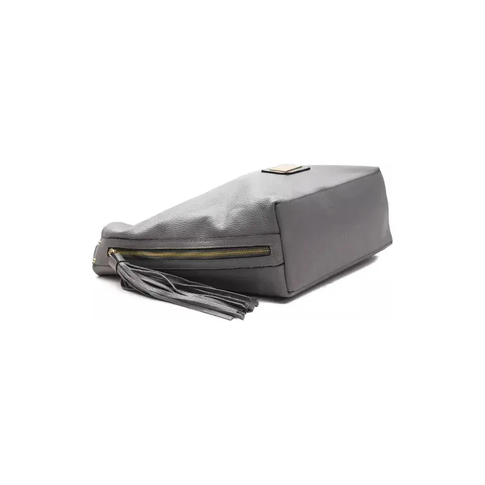 别致的灰色皮革单肩包