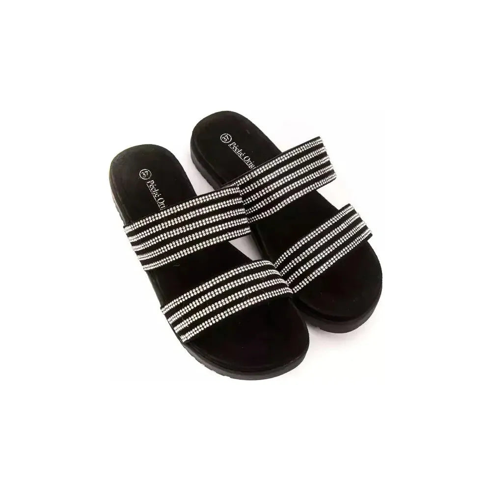 优雅银色系带水钻凉鞋