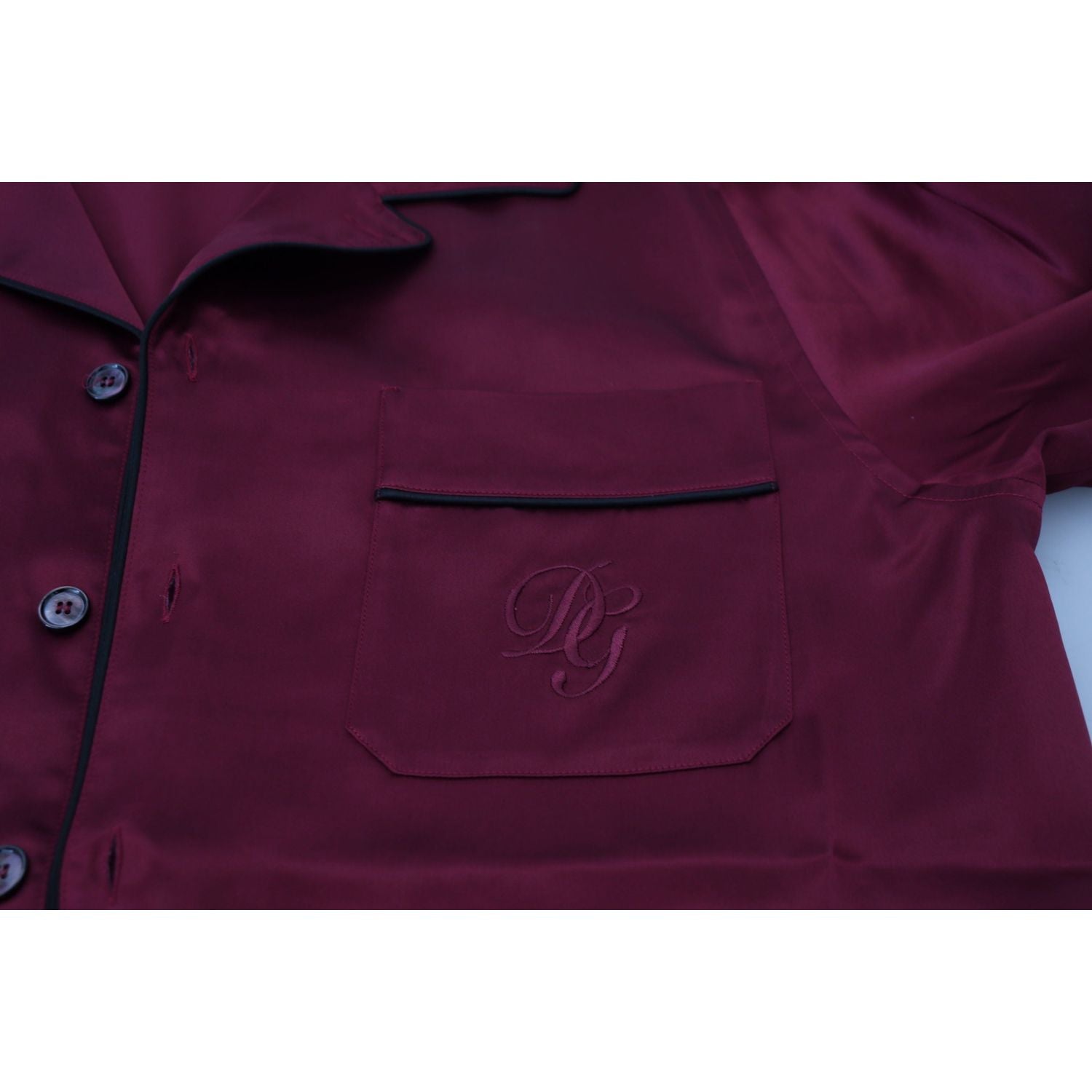 优雅丝绸红色睡衣睡衣