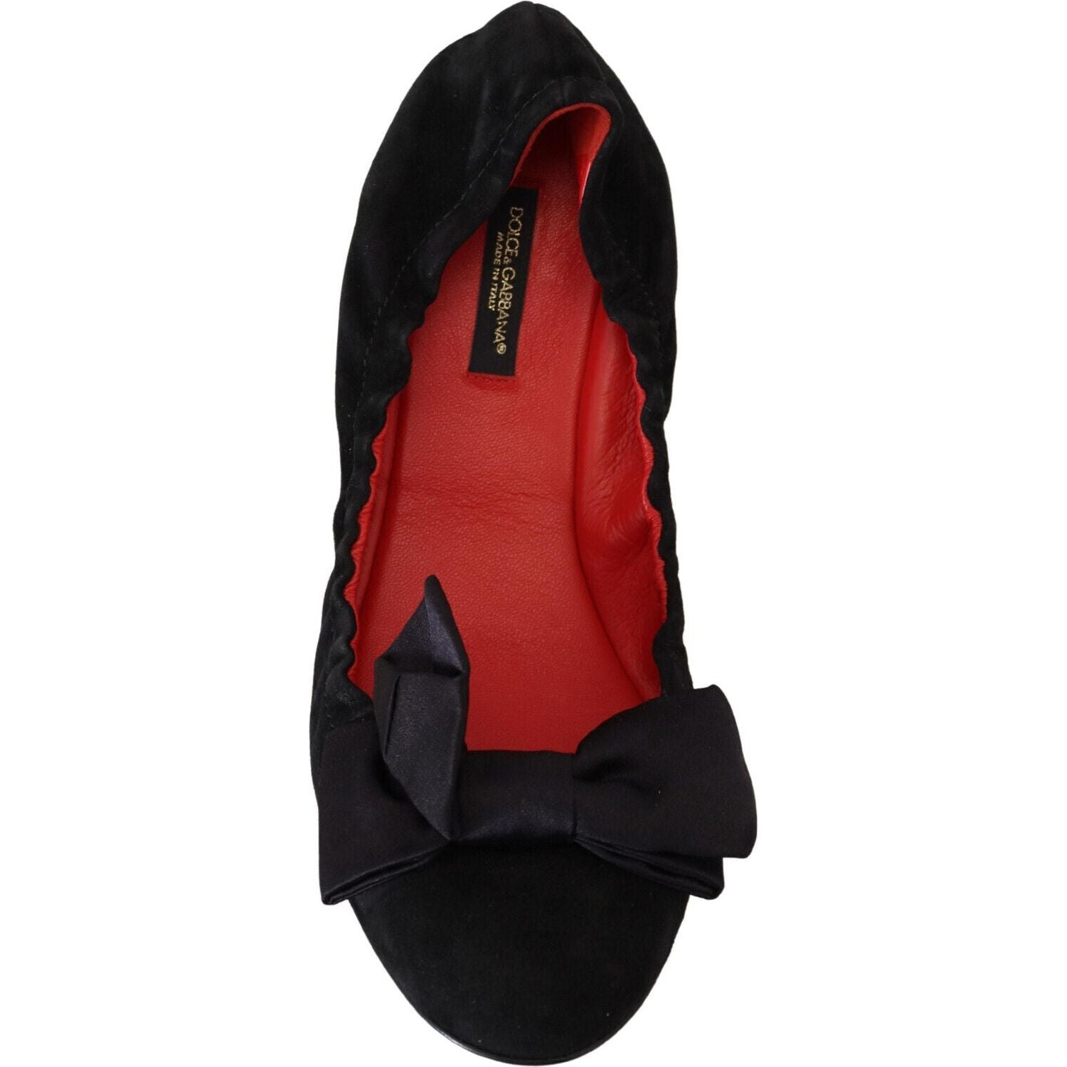 优雅的黑色绒面芭蕾平底鞋