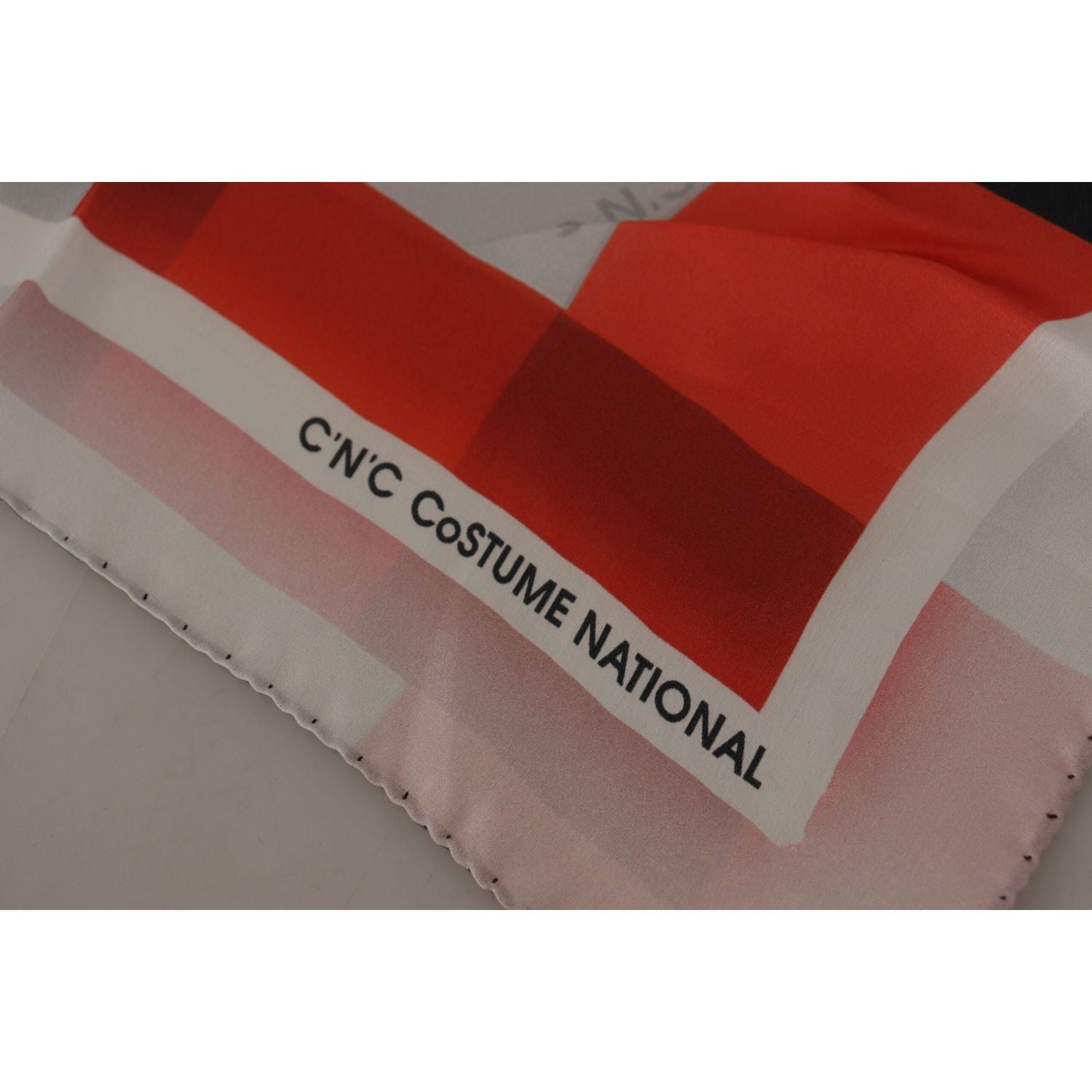 优雅灰红格纹真丝围巾