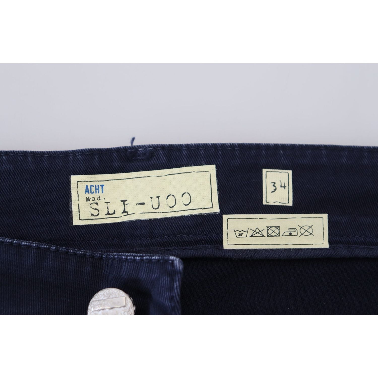 精致锥形牛仔裤