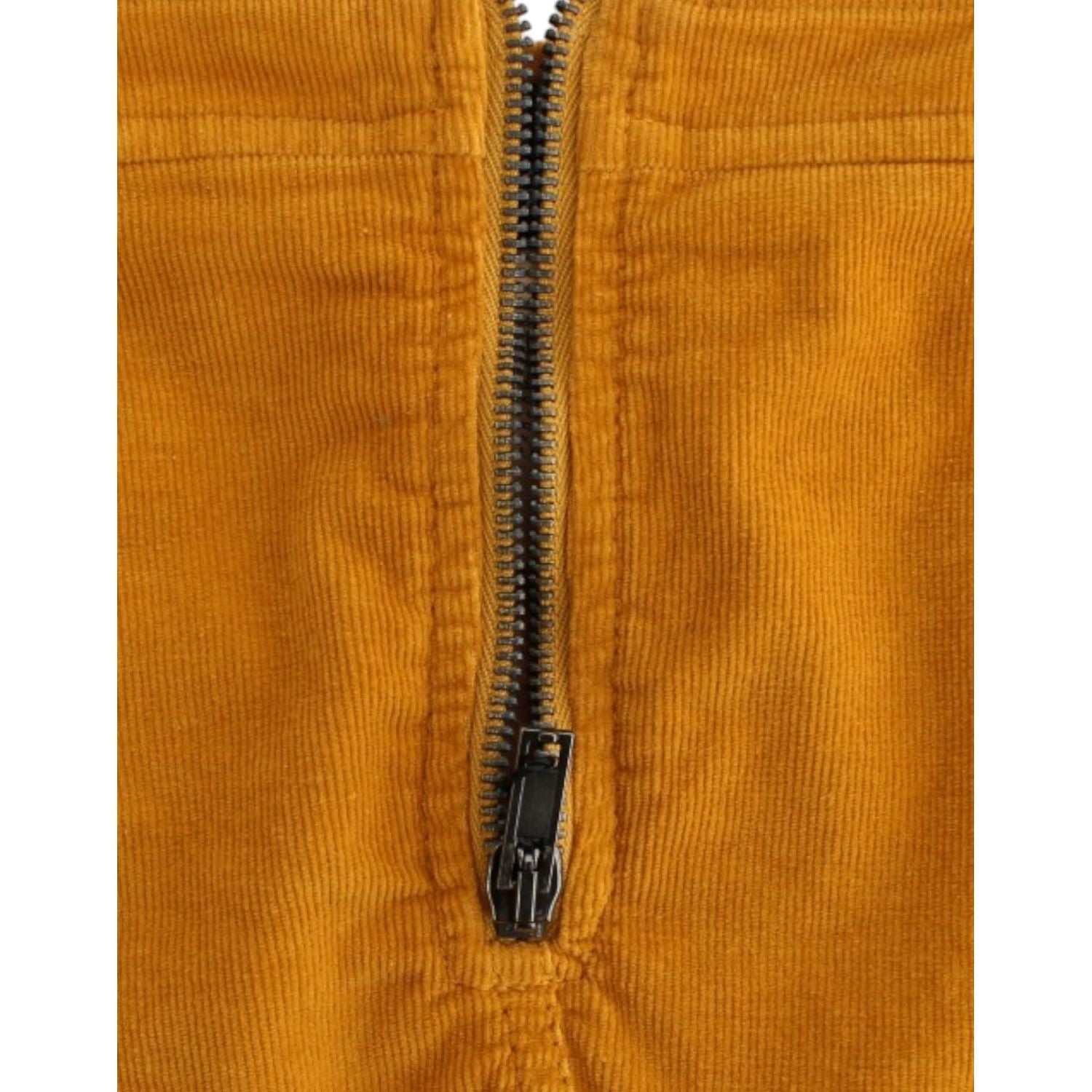 别致的黄色灯芯绒迷你裙