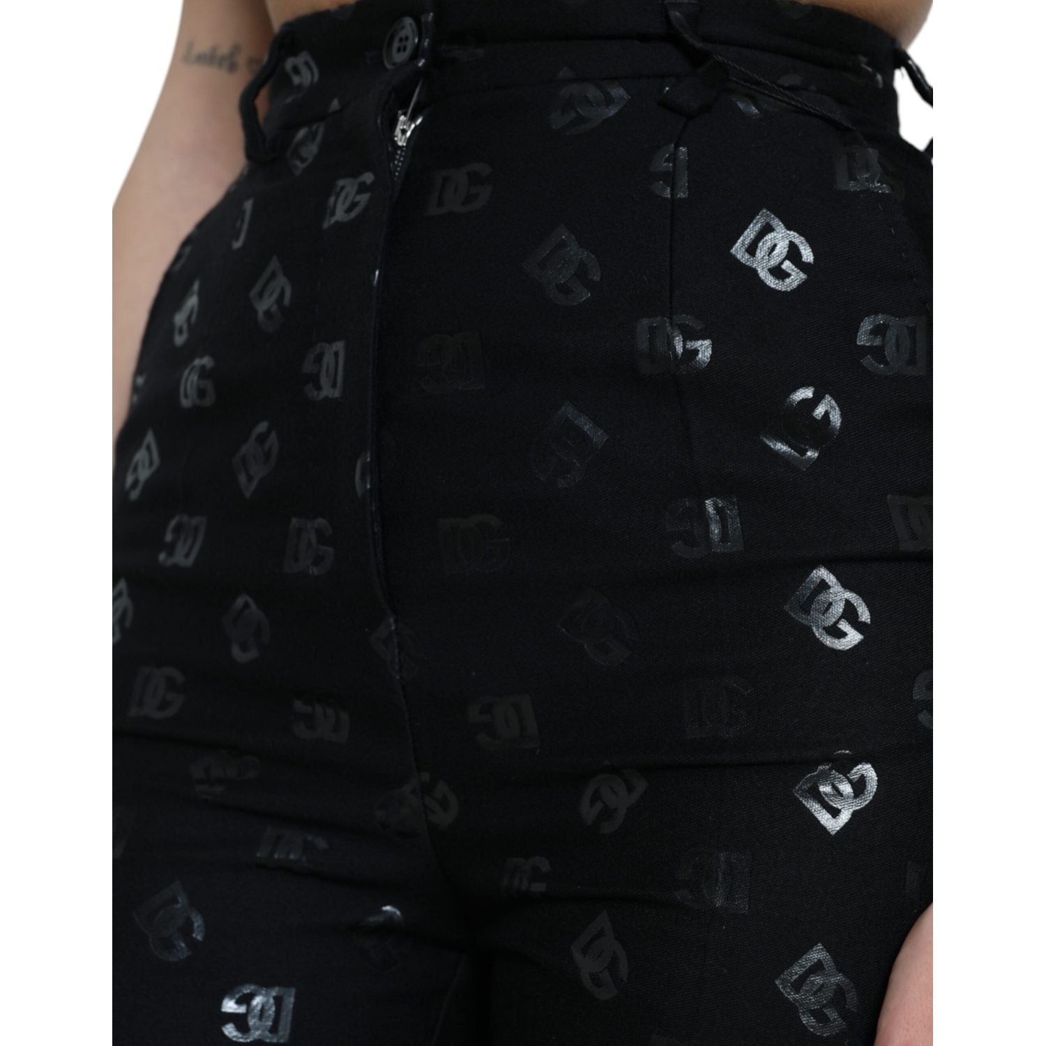 时尚高腰直筒裤，带徽标印花