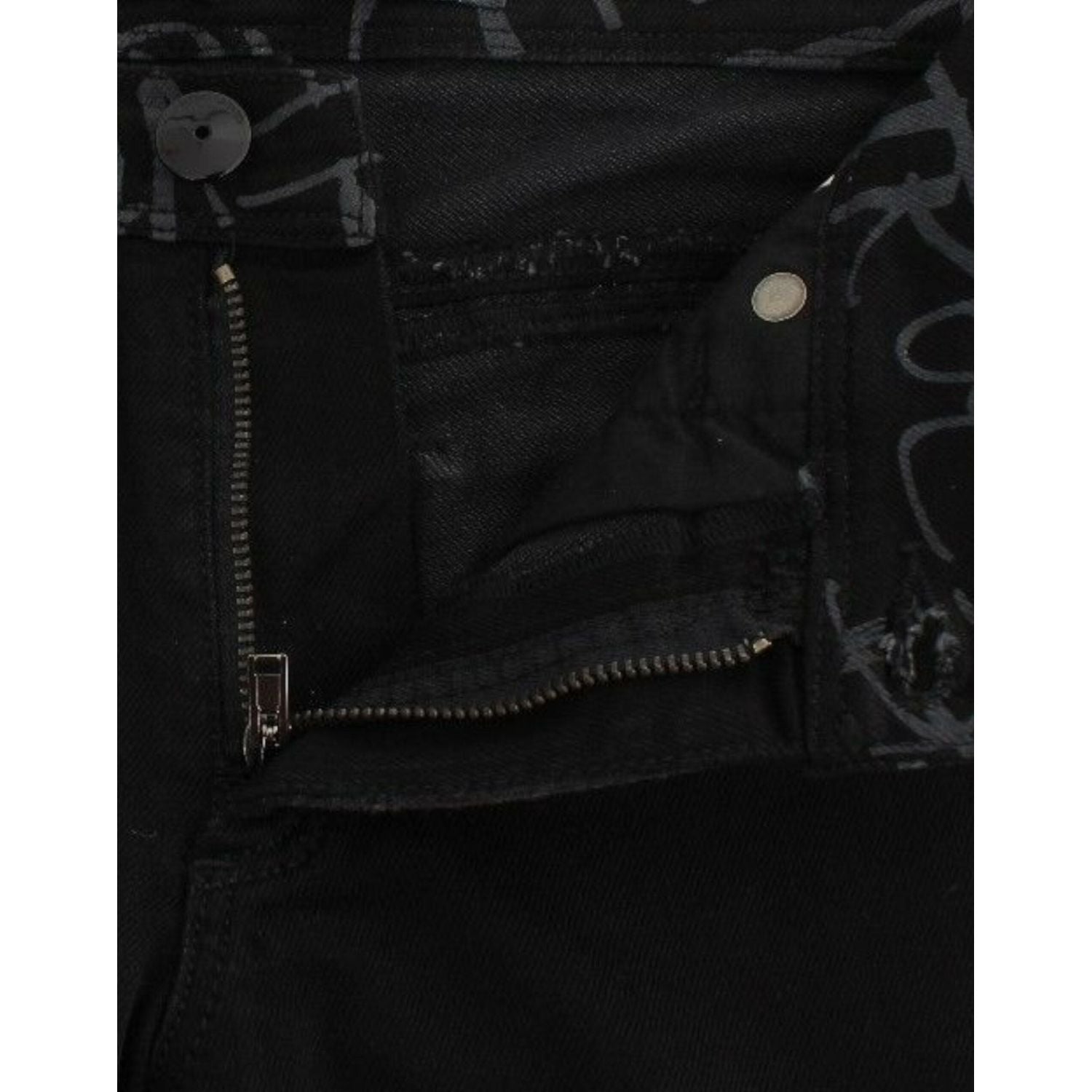 时尚黑色紧身牛仔裤