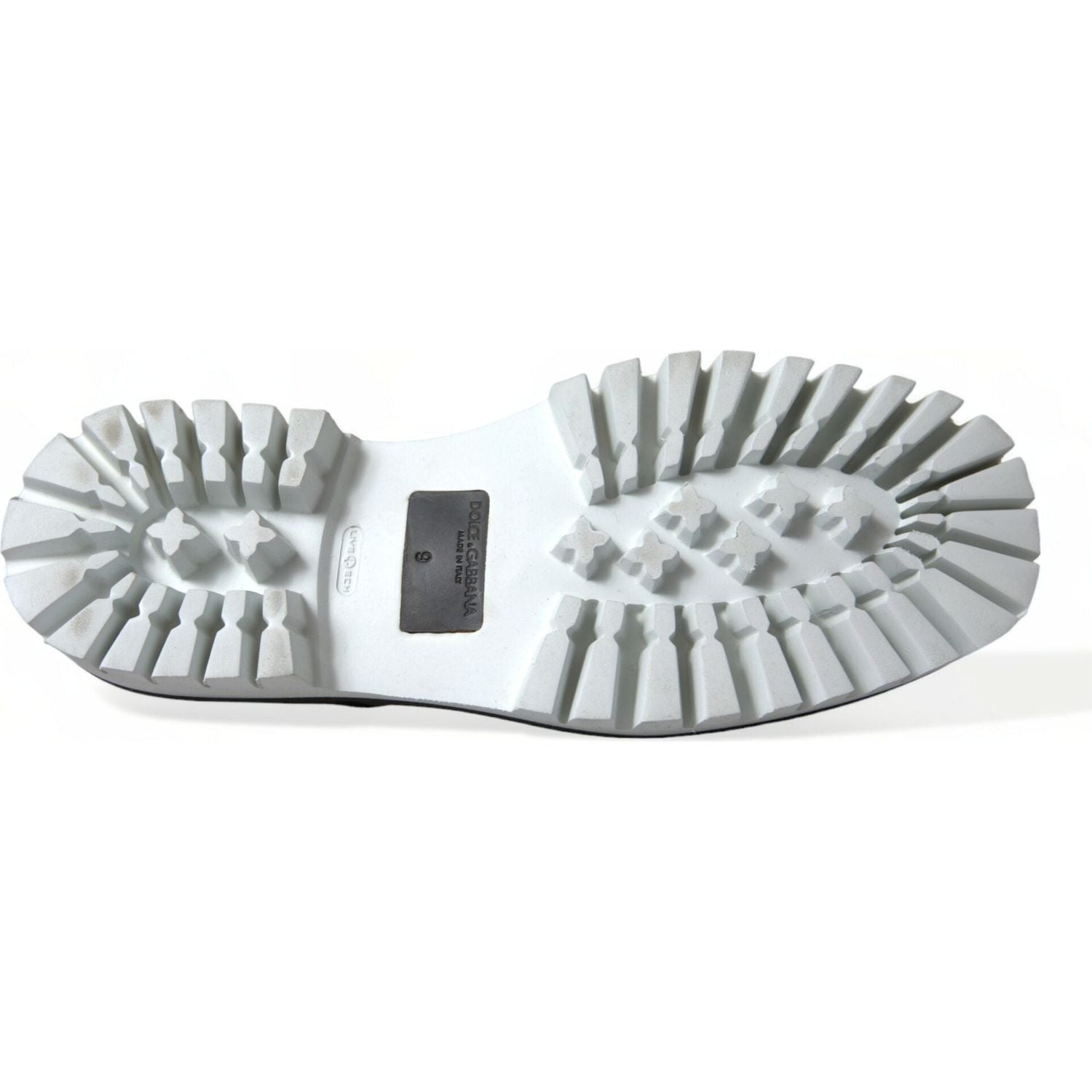 精致的黑白皮革德比鞋