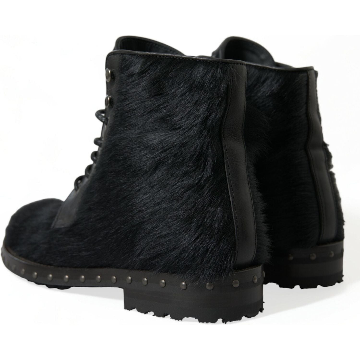 优雅黑色小牛皮系带靴