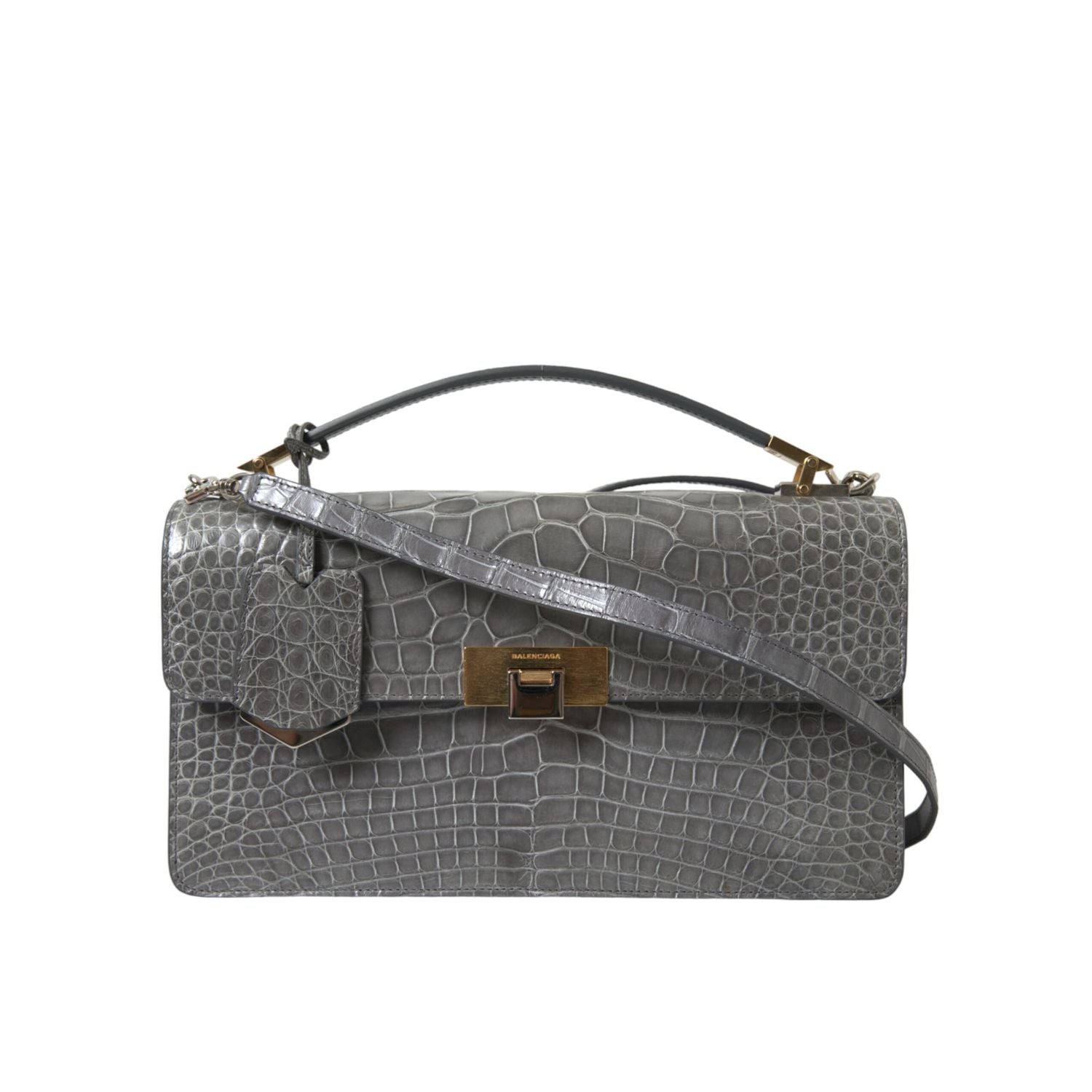 Front view with bag zipped and handles upright.