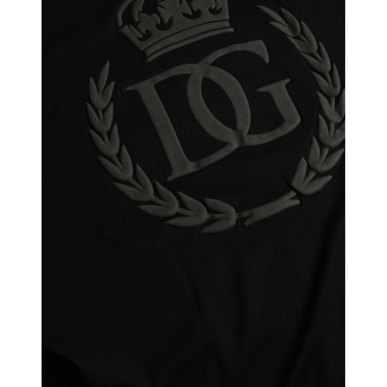 黑色徽标压花圆领短袖 T 恤