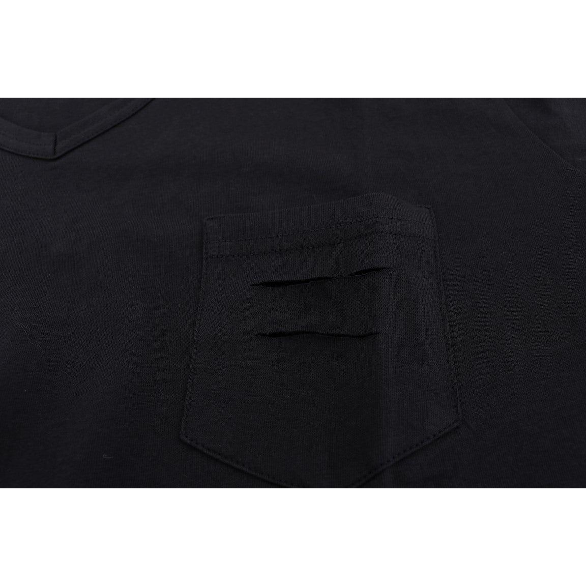 别致蓝色 V 领棉质 T 恤