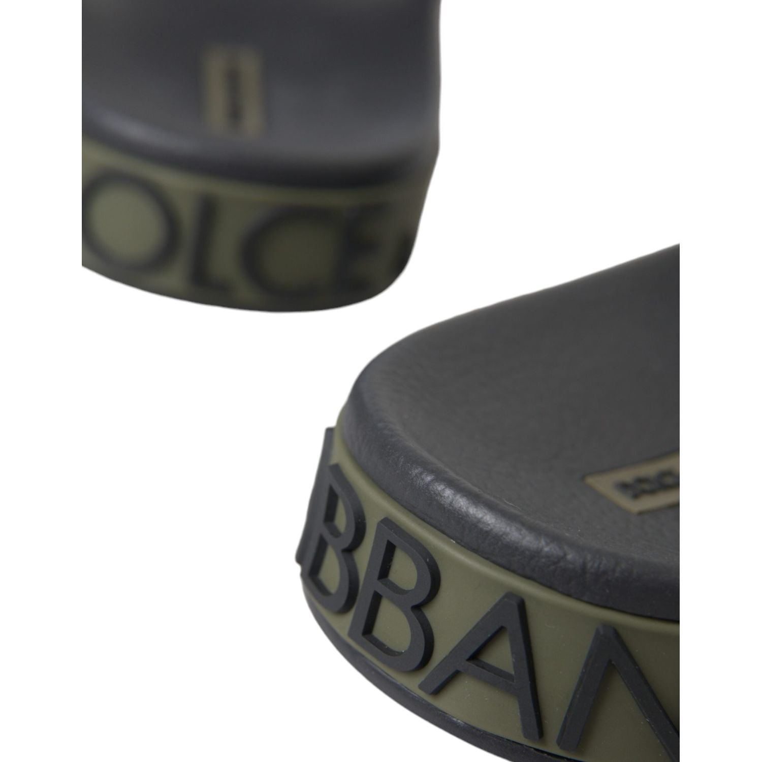 حذاء رجالي من الجلد متعدد الألوان من دولتشي آند غابانا للشاطئ