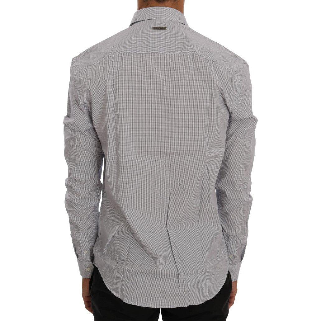 别致的蓝色格纹休闲衬衫