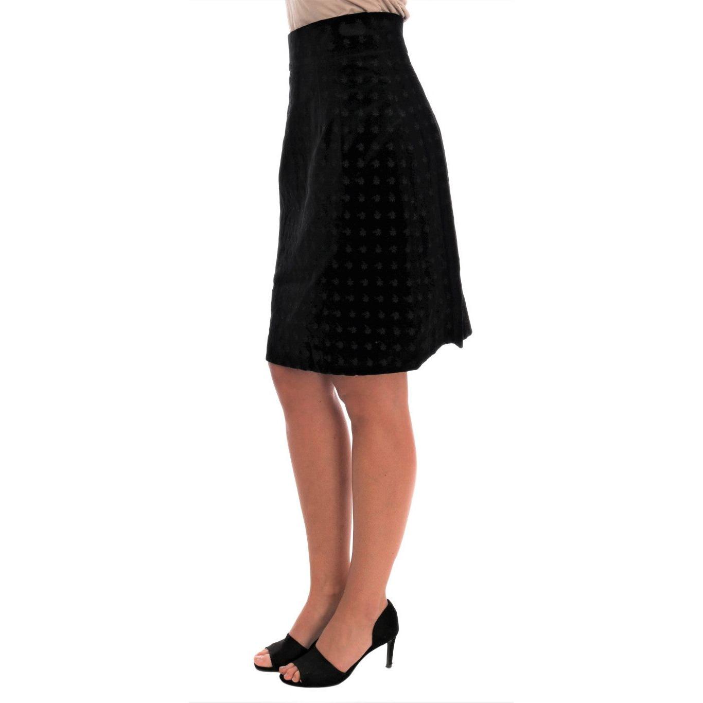 巴洛克刺绣天鹅绒铅笔裙