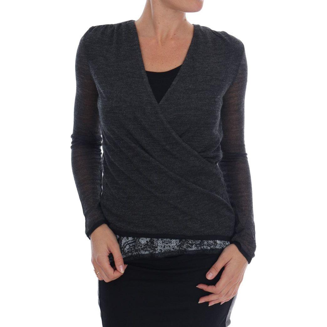 بلوزة بأكمام دانتيل رمادية أنيقة من إيرمانو شيرفينو