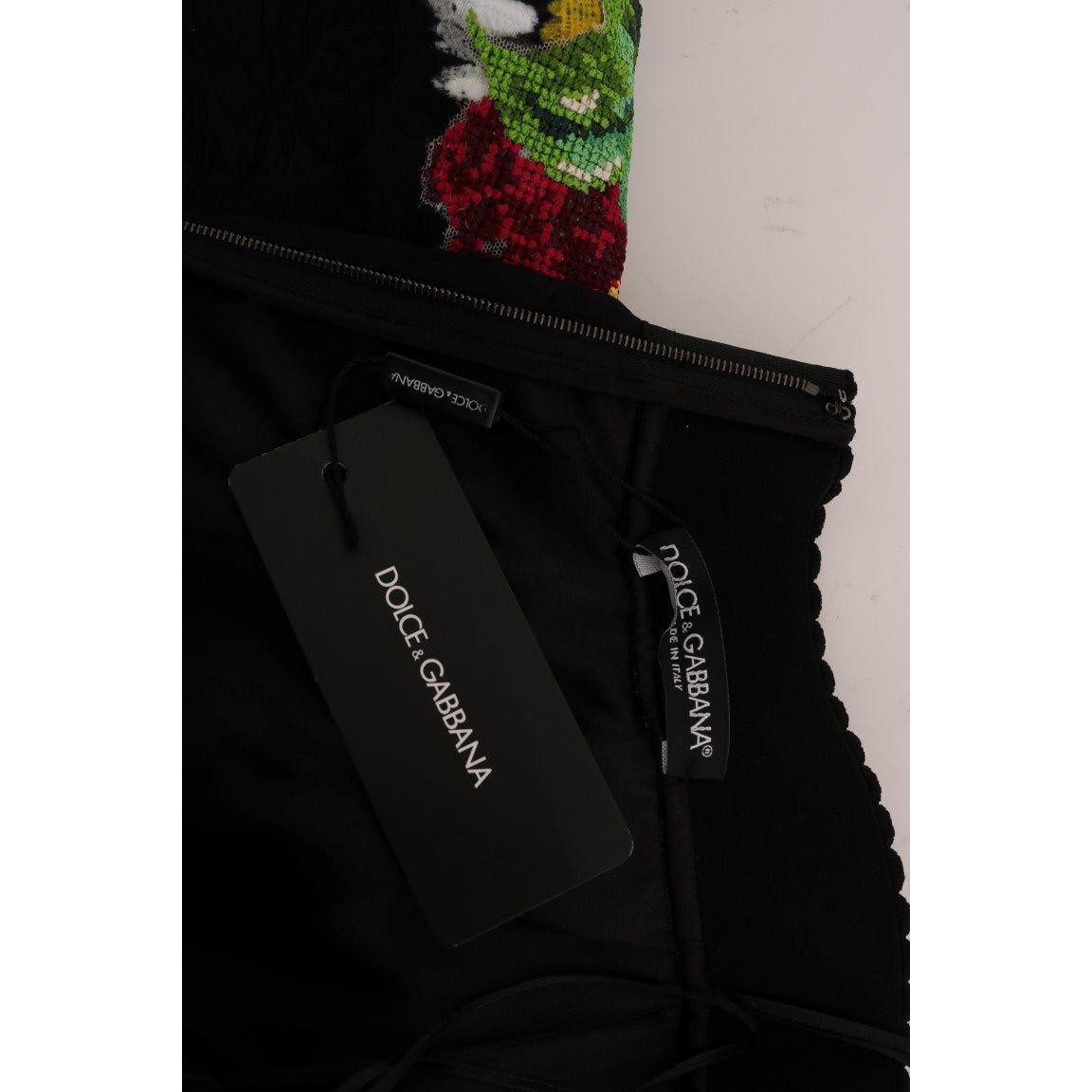 缀饰 A 字形中裙