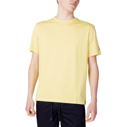 Men's spring/summer yellow cotton t-shirt, short-sleeve casual top, lightweight and comfortable for everyday wear.