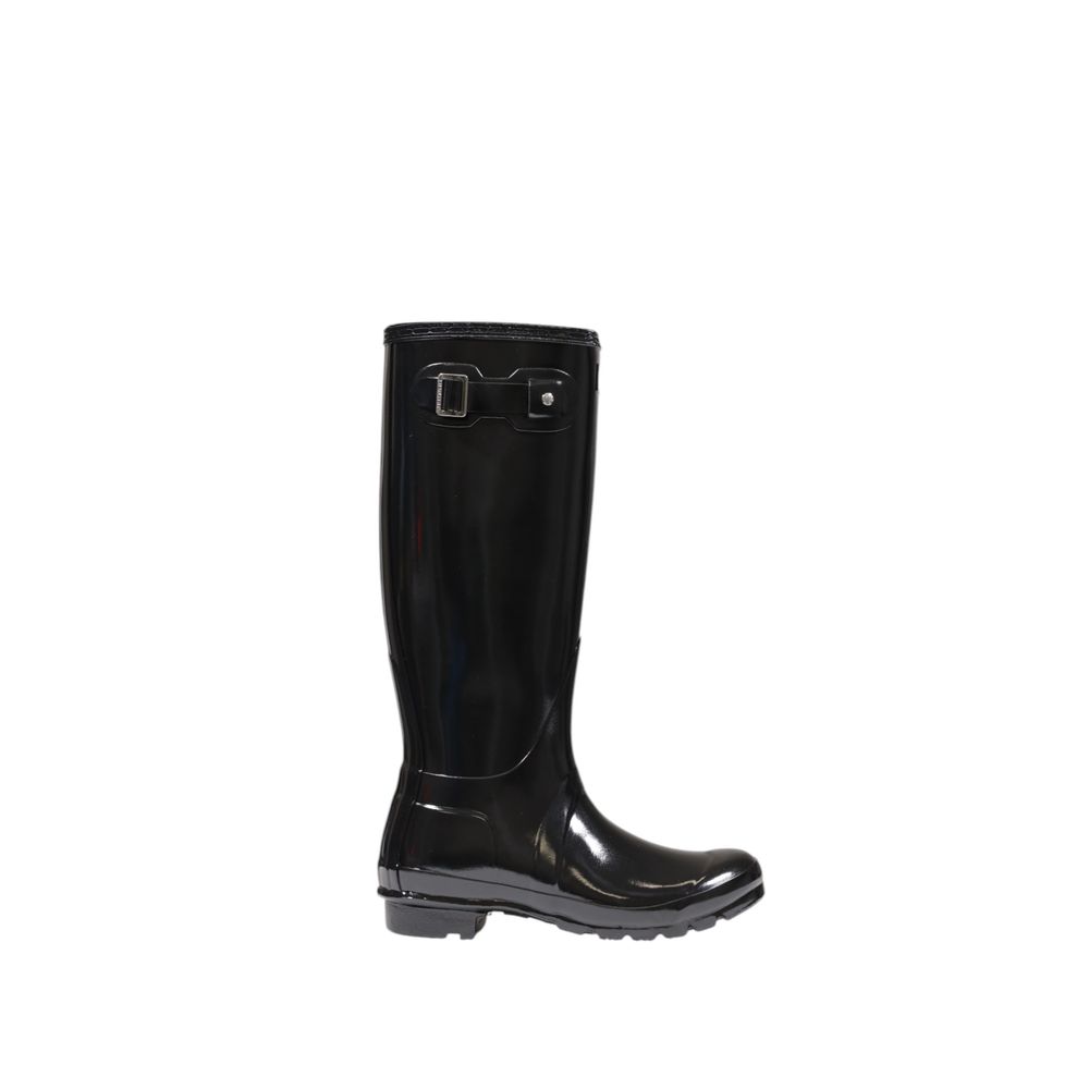 Hunter Black Recycled Polyester Ankle boot with side buckle and non-slip sole, ideal for rainy days and outdoor activities.