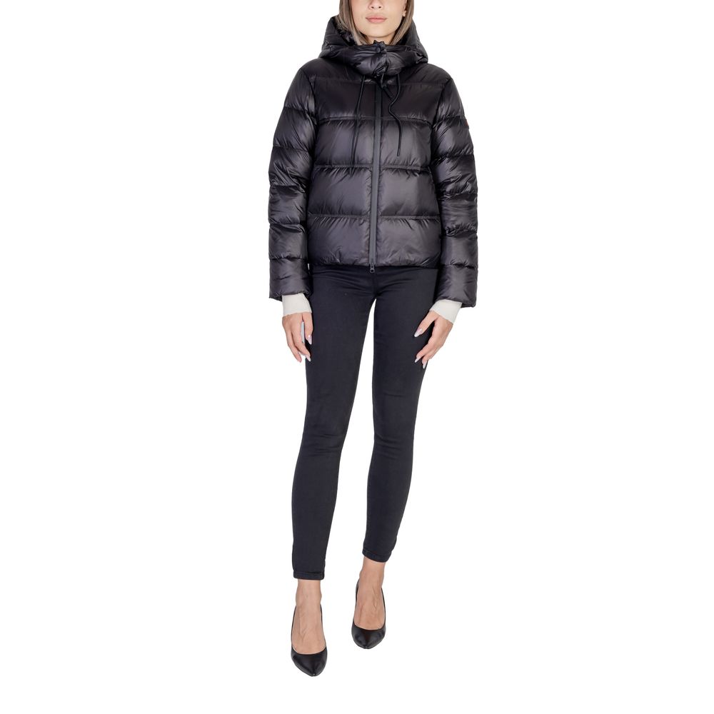 Woman wearing Peuterey Black Polyamide Jackets & Coat with quilted design and adjustable hood.