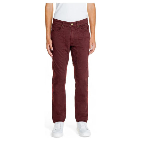 Jeckerson men's red cotton jeans and pants, perfect for fall/winter fashion. 98% cotton, 2% elastane for comfort and style.