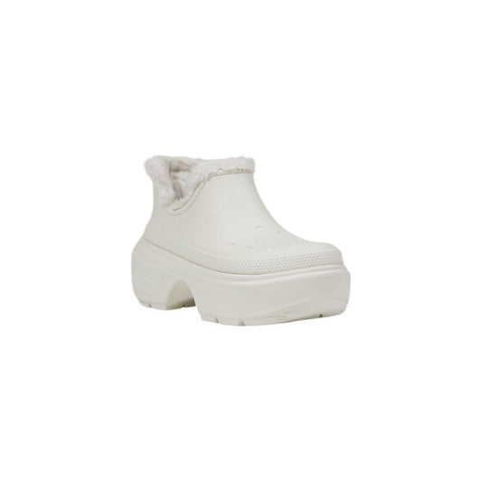 Women's Crocs White Croslite Boot with soft inner lining for comfort and warmth, ideal for casual and outdoor activities.