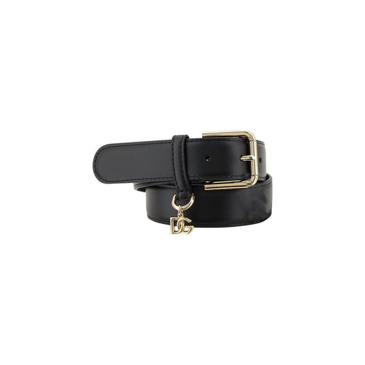 Dolce & Gabbana black leather pendant belt with gold buckle and DG logo charm, offering a sophisticated and elegant look.