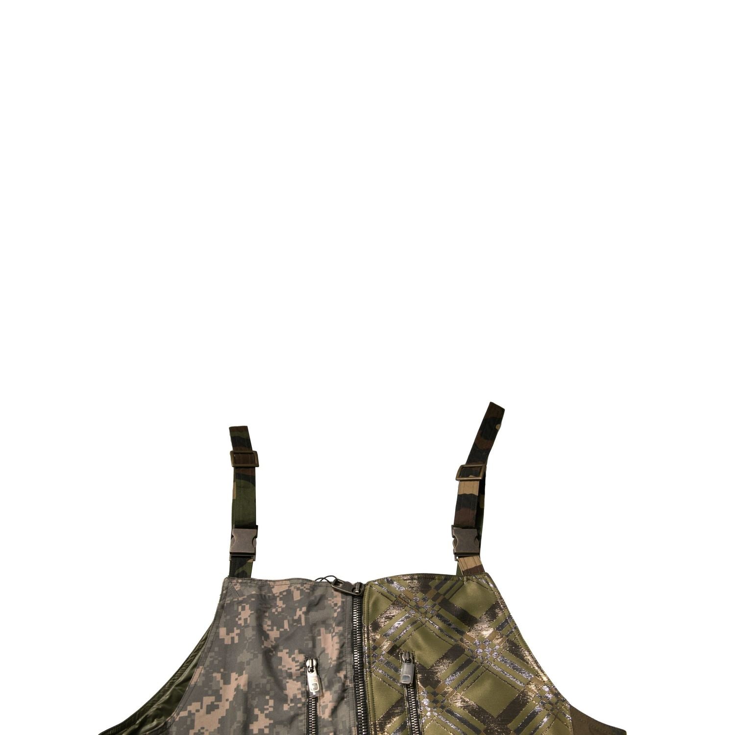 Front view with bag zipped and handles upright.