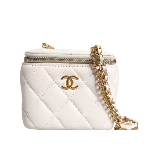 Chanel White Matelasse Lambskin Gold Chain Shoulder Vanity Mirror CHA211