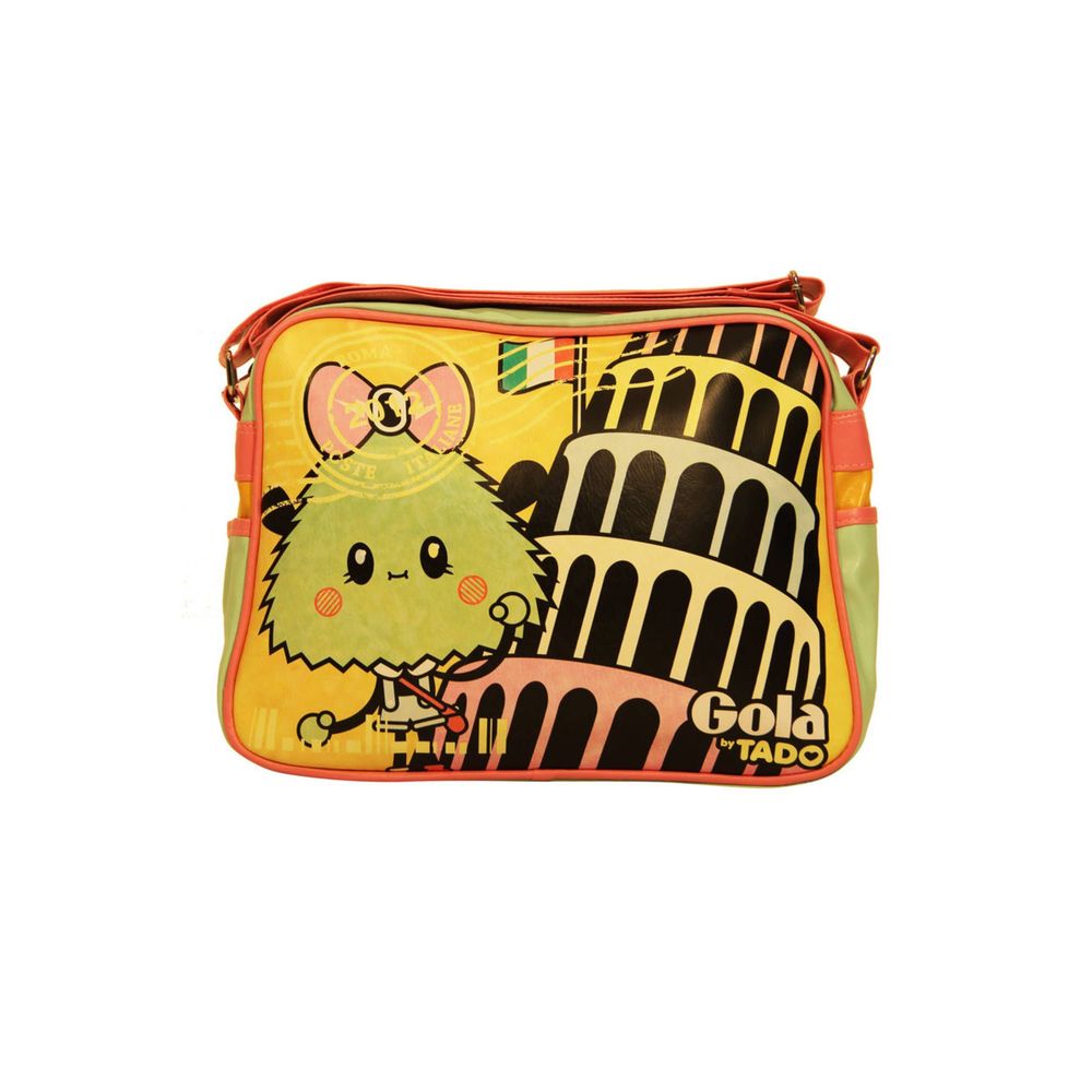 Front view with bag zipped and handles upright.