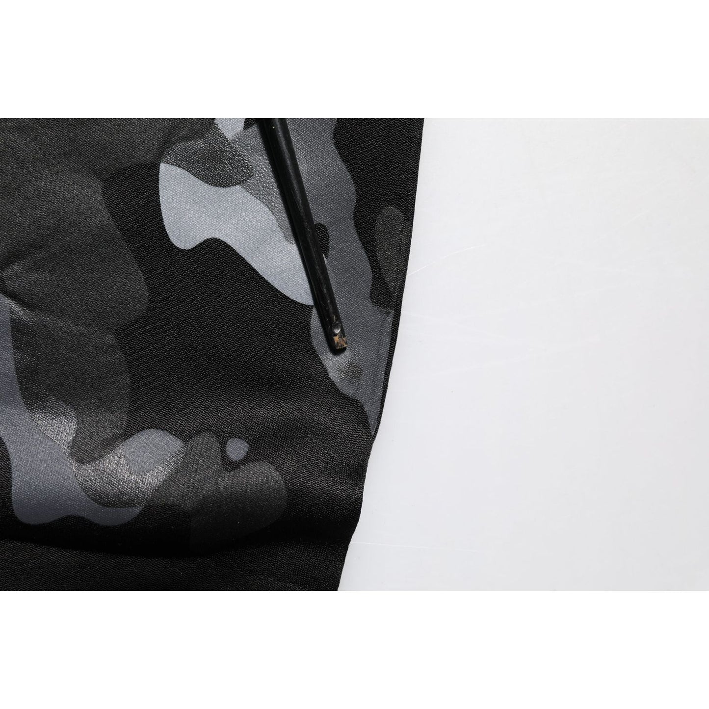 Dolce & Gabbana Black Camouflage Pullover Sweatshirt Sweater TSH906984-46