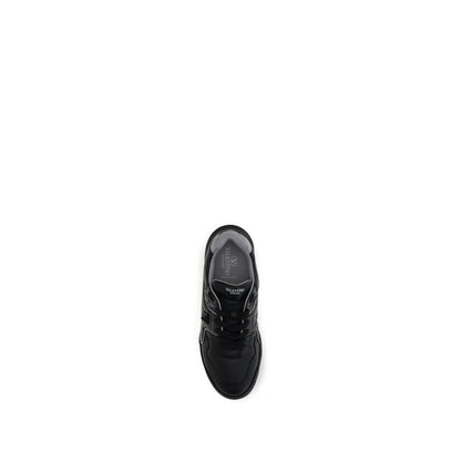 Valentino Garavani Black Calf Leather Bos Taurus Low Top Sneakers
